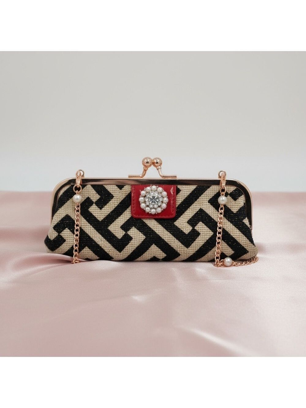 Spartina Daufuskie Island Kiss Lock Clutch